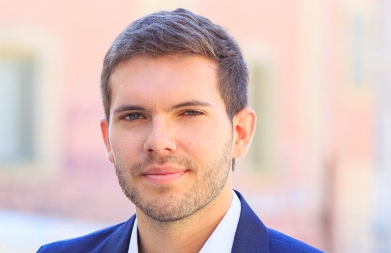 JUAN SEBASTIÁN CÁRDENAS VELA